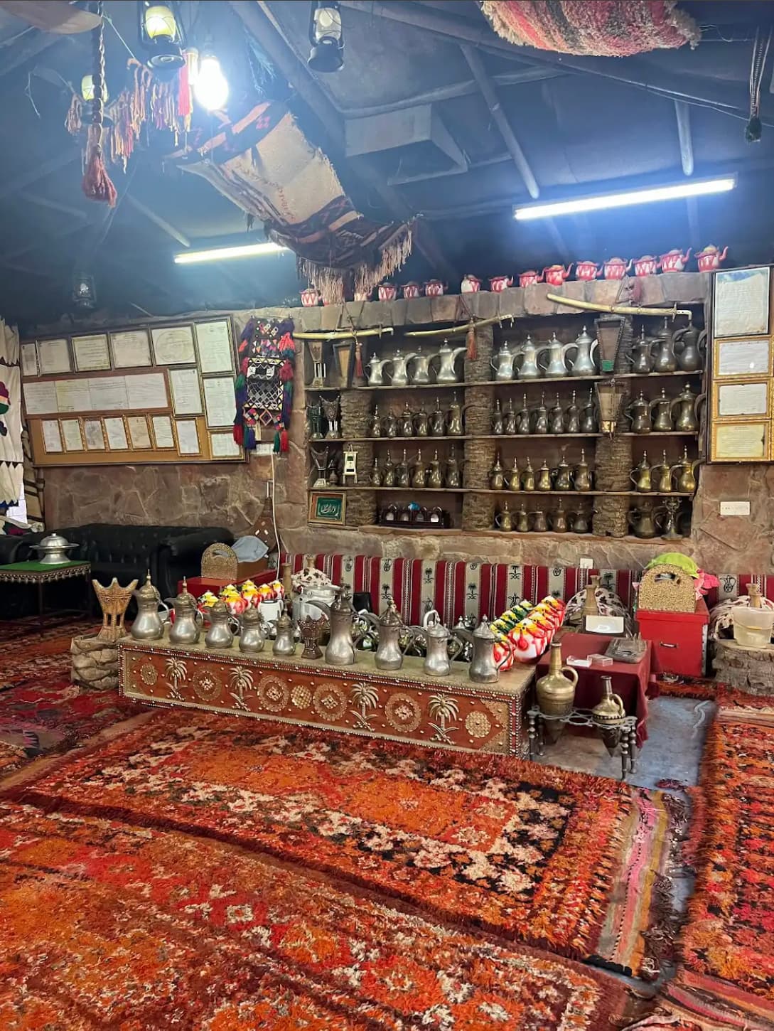 جبل اور حبل ام سمنان میں نوشتہ جات